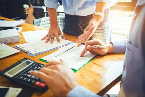 Направление роста процентной и не процентной маржи коммерческого банка